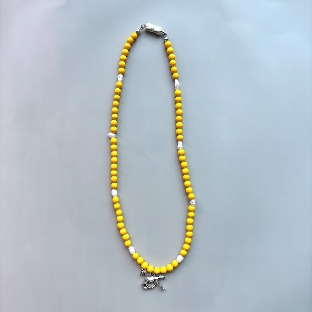 vintage beadsのネックレス horse(x017)