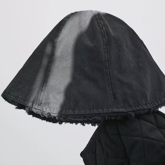 Distressed  bucket hat C0738