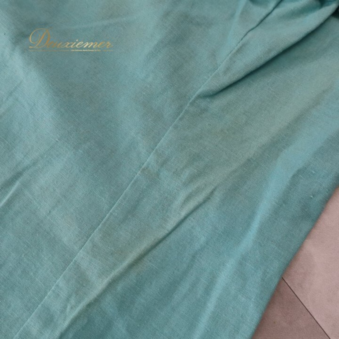 フラダンス 衣装 ワンピース ドレス グリーン系 MUUMUU PARADAISE ハワイ製 ミントグリーン 無地 シンプル フリル ハワイアンダンス レディース ブルー系 さわやか 華やか 鮮やか かわいい おしゃれ 上品 大人っぽい フラ ダンス レッスン 練習 リネン コットン 軽やか 夏服 フェス パーティー コーディネート お出かけ 着まわし ふんわり