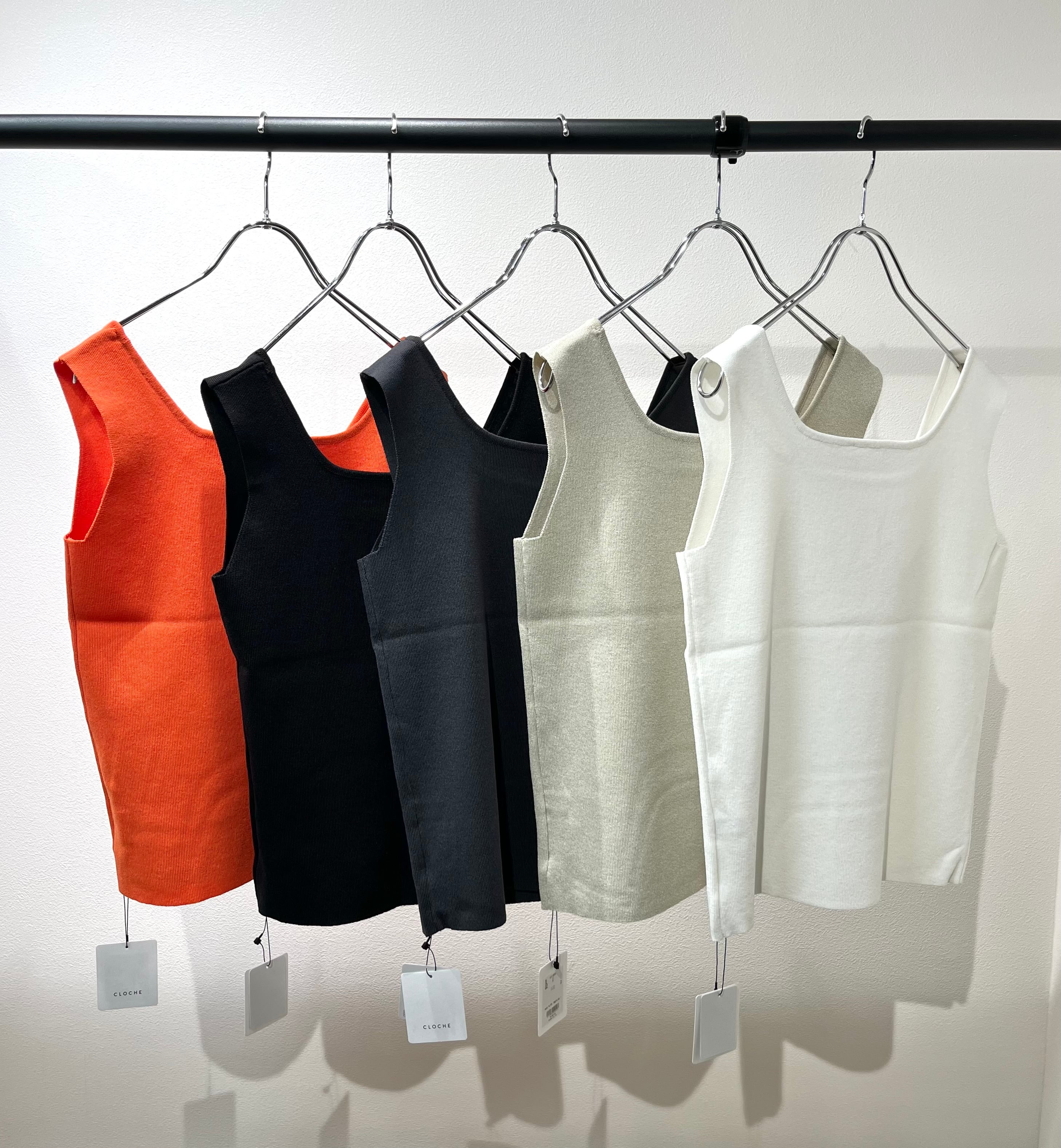 CLOCHE】スクエアニットタンクトップ 612-85520 | Posie dress