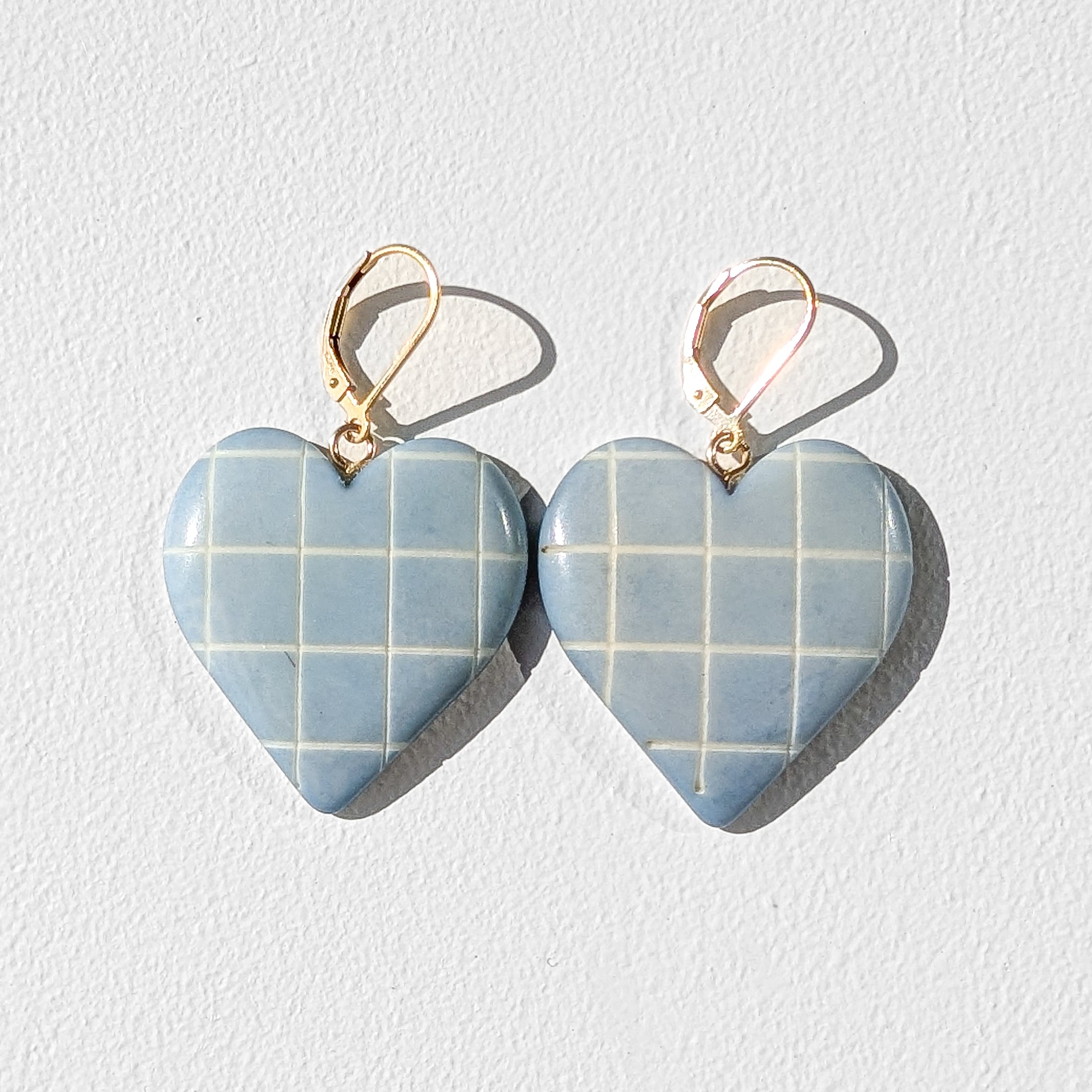 LIMITED / 14kgf Light Blue Checkered Heart Tagua Nuts earrings