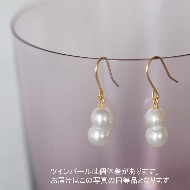 ツインパールフックピアス(ホワイト系）E003P_Tw60W