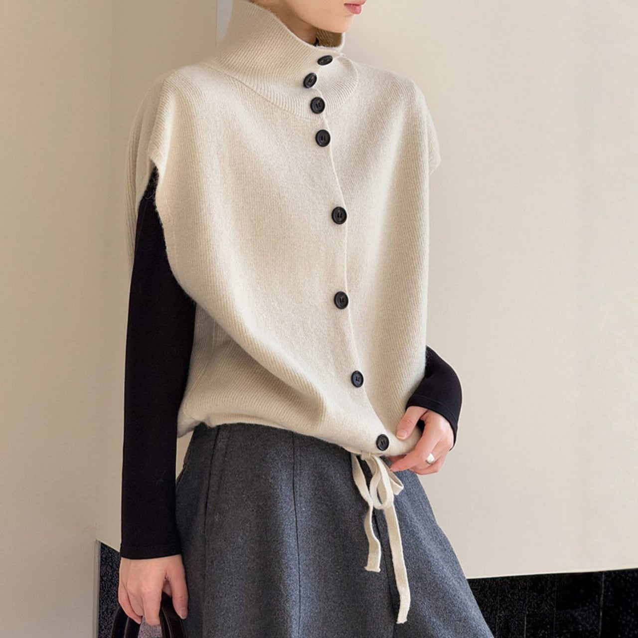 ボタンアップ ノースリーブニットベスト N00218