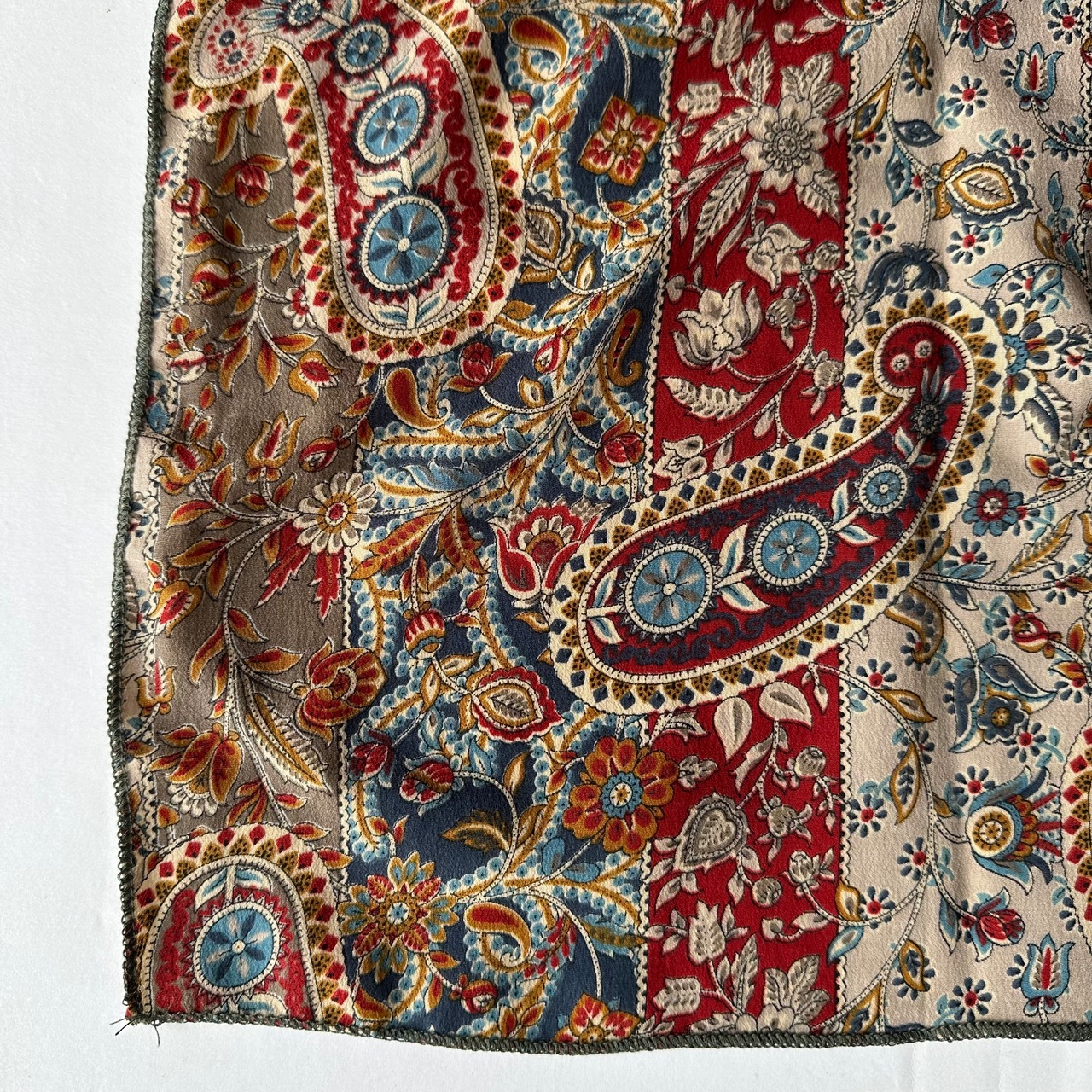 No.27 | リサイクルサリースカーフ