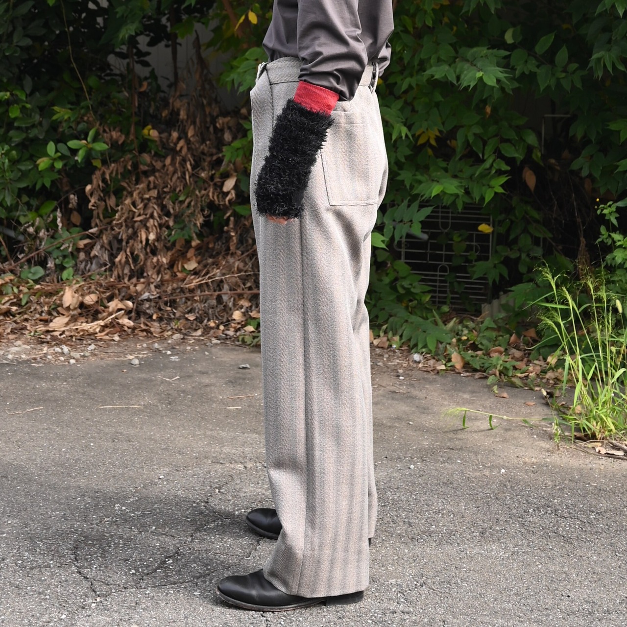 INTERIM / STRUCTURED DIAGONAL MELANGE WOOL DEADSTOCK BELTED MIL BAGGY TROUSER