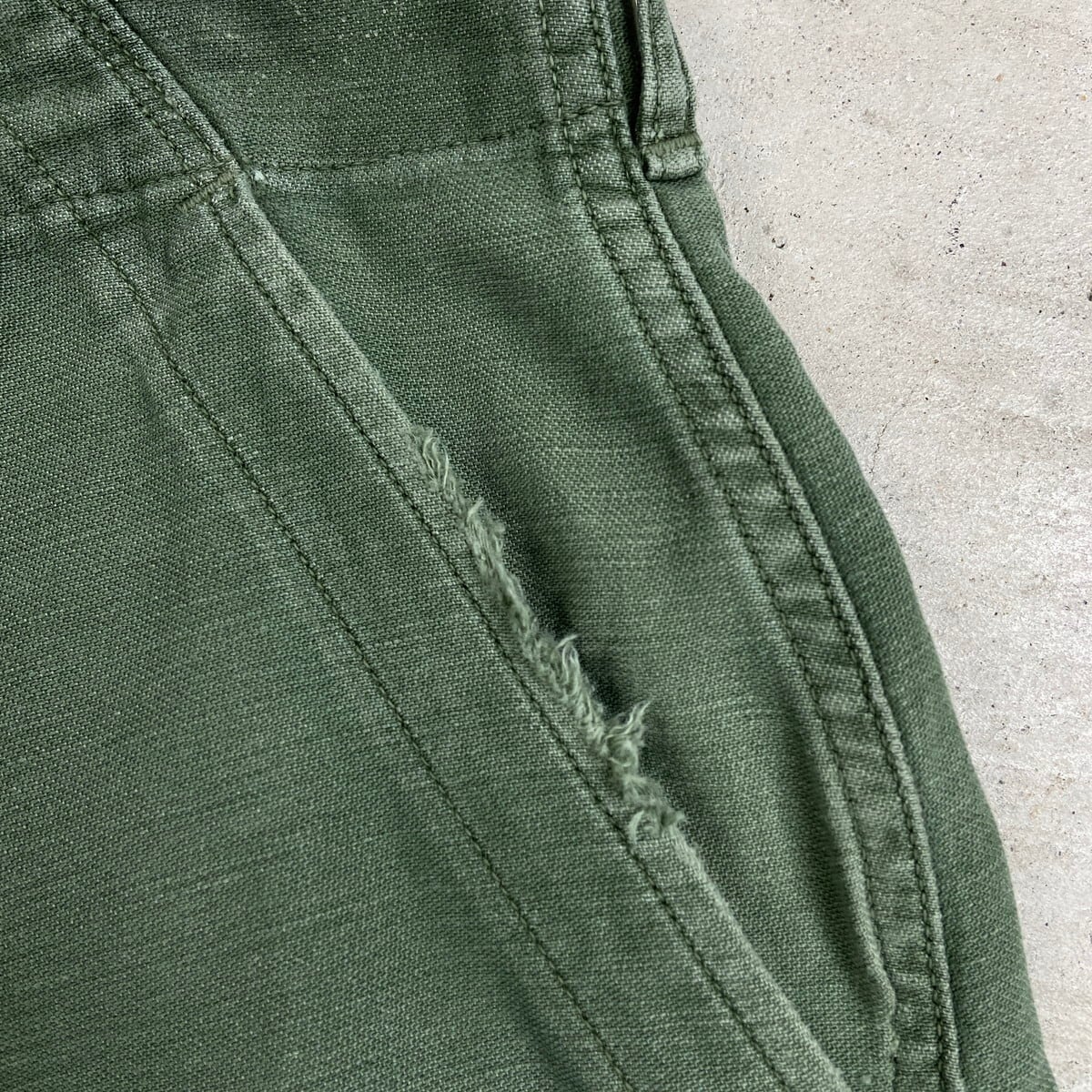 70年代 U.S.ARMY 米軍実品 ベイカーパンツ メンズW35相当 古着 70s