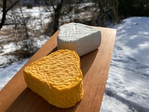 【ヴァレンタインセット】ウォッシュ: KASUGA cœur & 白カビチーズ: MOCHIZUKI cœur