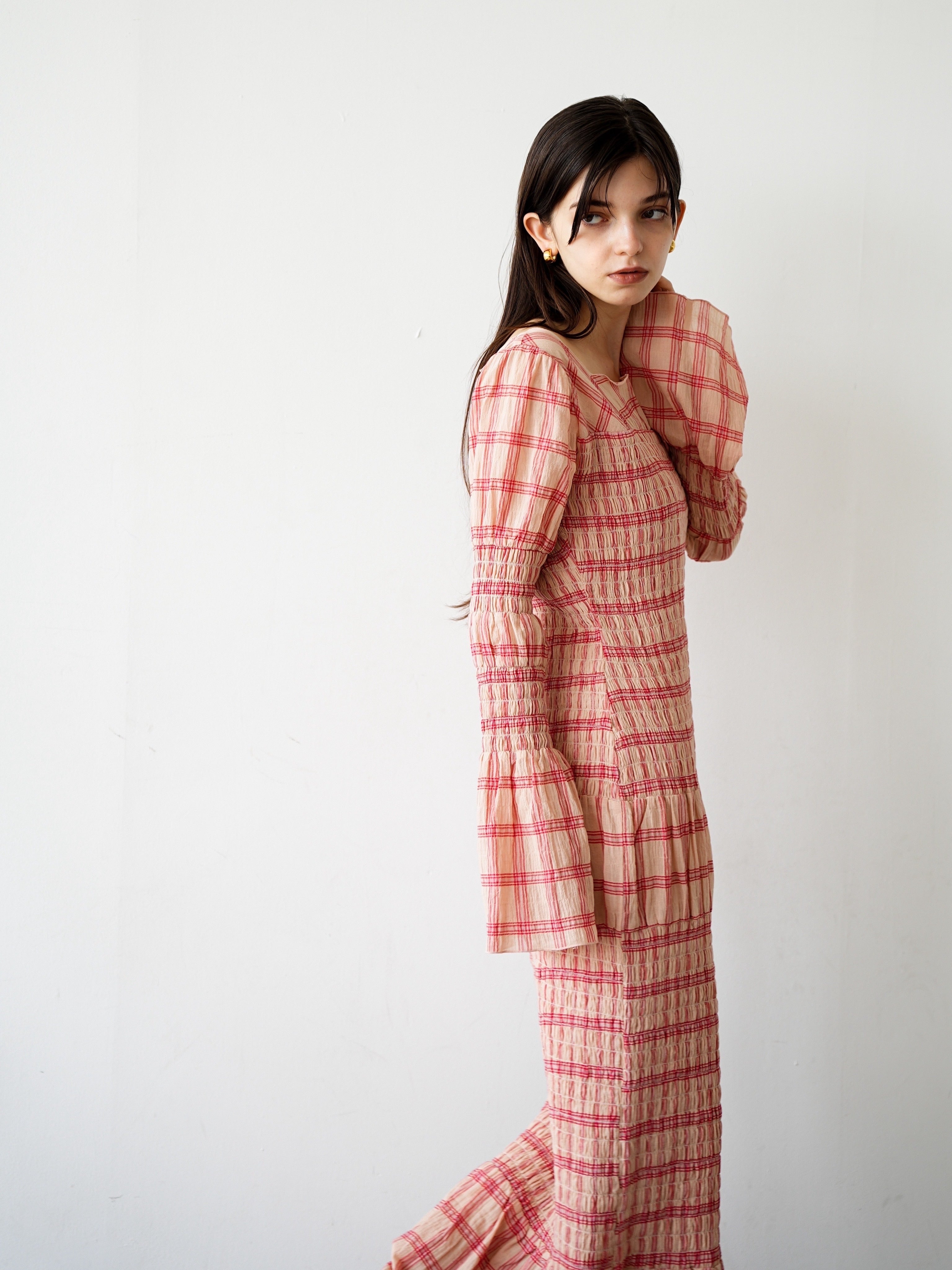 shirring bell sleeve onepiece | Katrin TOKYO