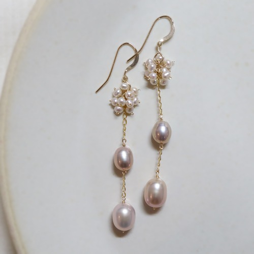 Angel's pearl chain short earrings/purple pink