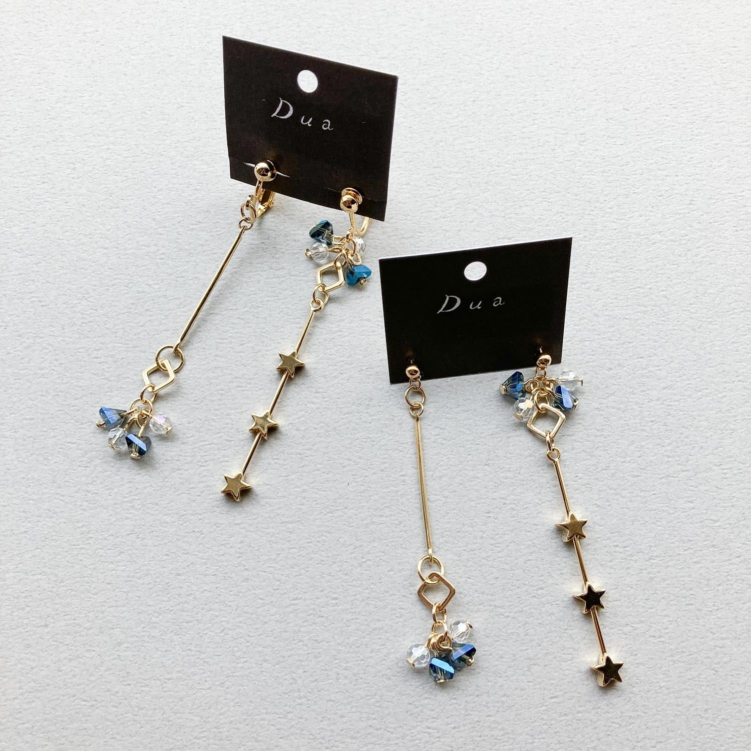 ピアス　星　ビーズチャーム　黒　ビジュー　水色　ガラスチャーム　イヤリング 7666f6c0310280573105d6989c364e