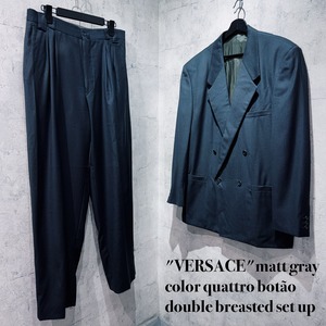 "VERSACE"matt gray color quattro botão double breasted set up