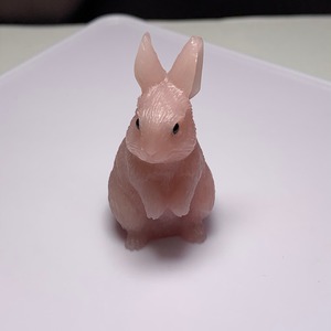 2.ピンクオパールうさぎ・インテリア