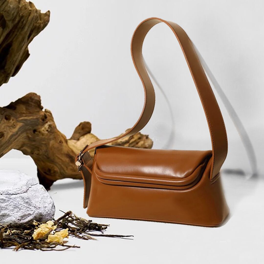 クラップスクエアショルダーバッグ K0127