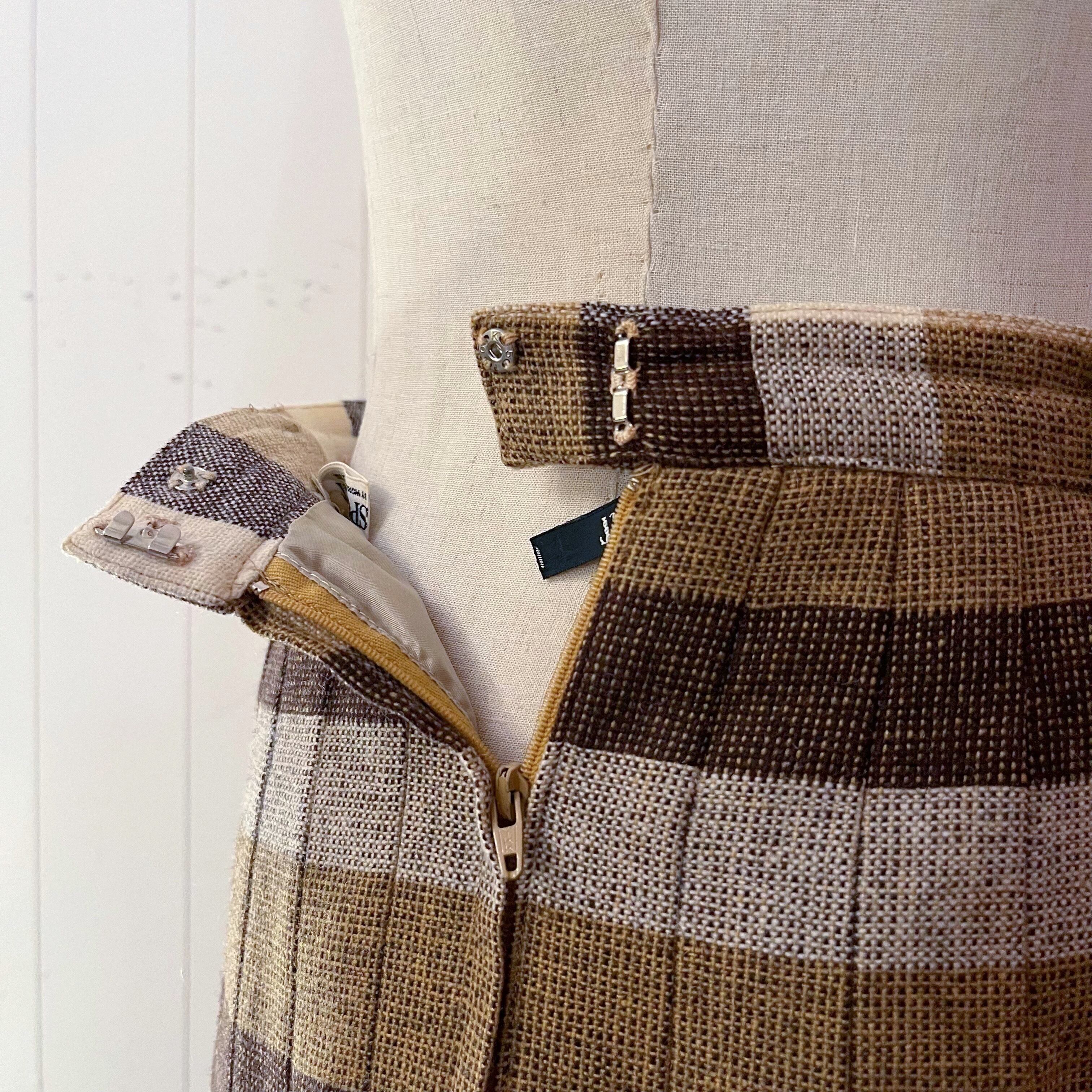 brown block check tuck skirt
