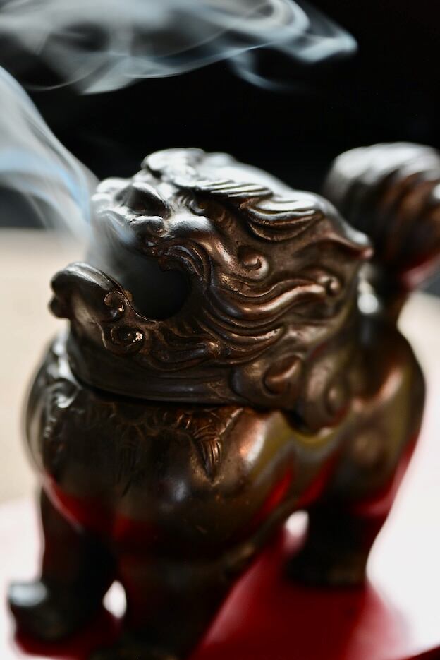 52001】獅子の香炉 / Incense Burner | 古道具・器 ハナレ きりゅう