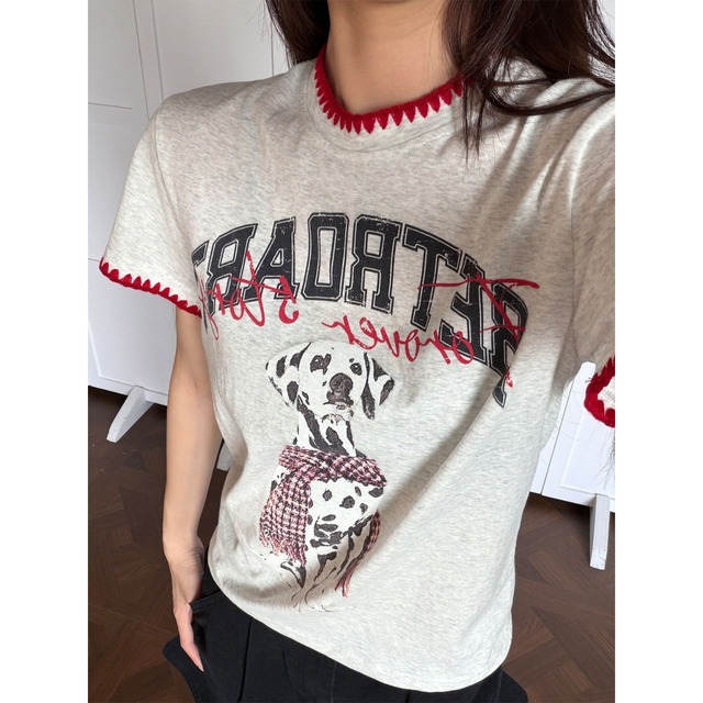 ドッググラフィックカラーステッチTシャツ 1col R02297