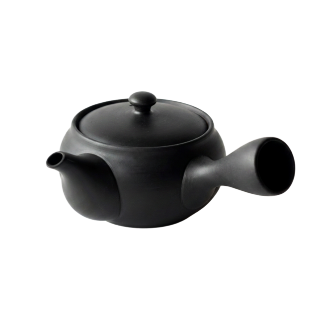 伝統の技【常滑焼の急須】澄 sumi < 鉄分×タンニン > 日本製 茶こし付き マットブラック 400ml
