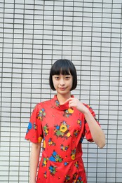 ハンドメイドフラワーレッドドレス