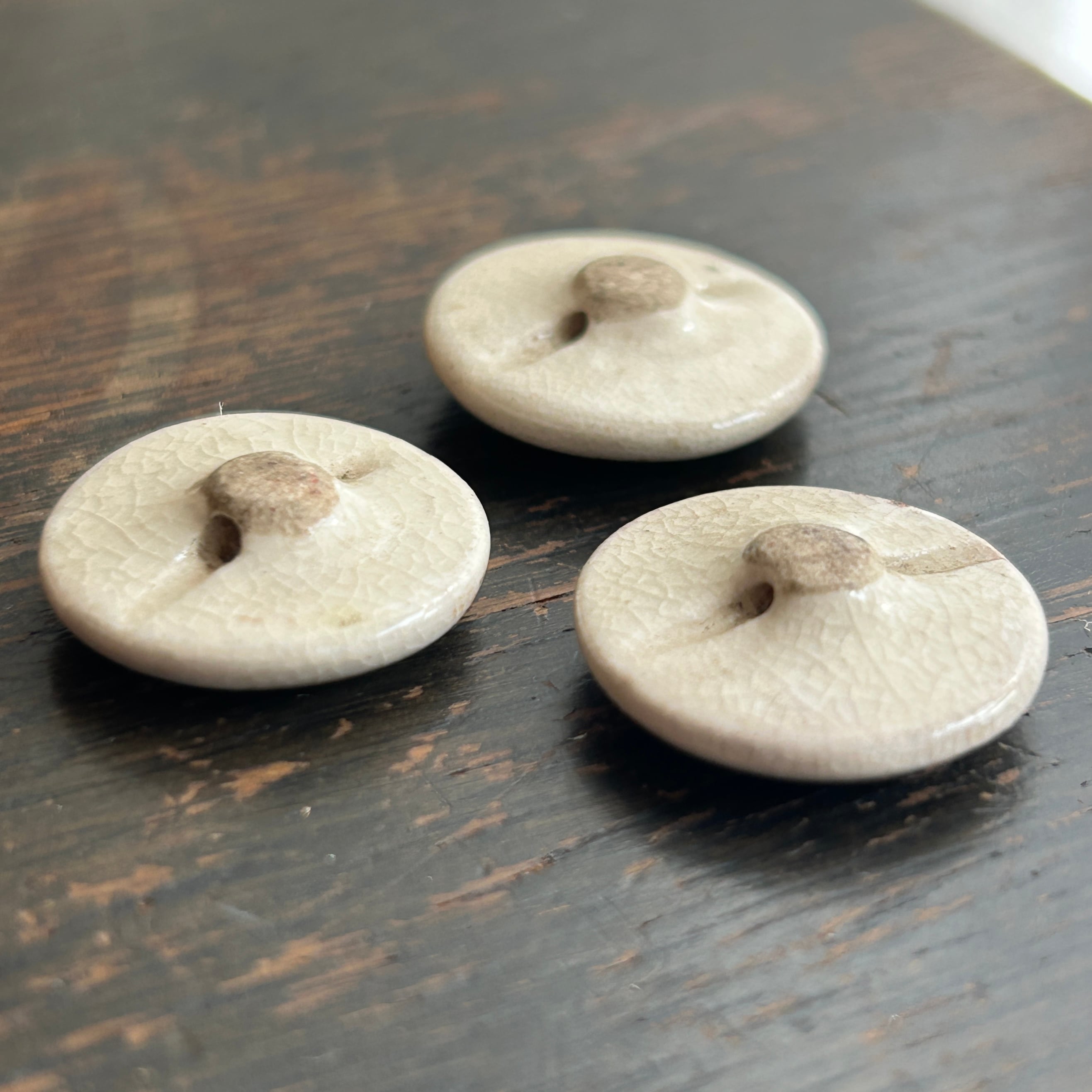 アンティーク　明治の里帰り薩摩ボタン　小3個セット