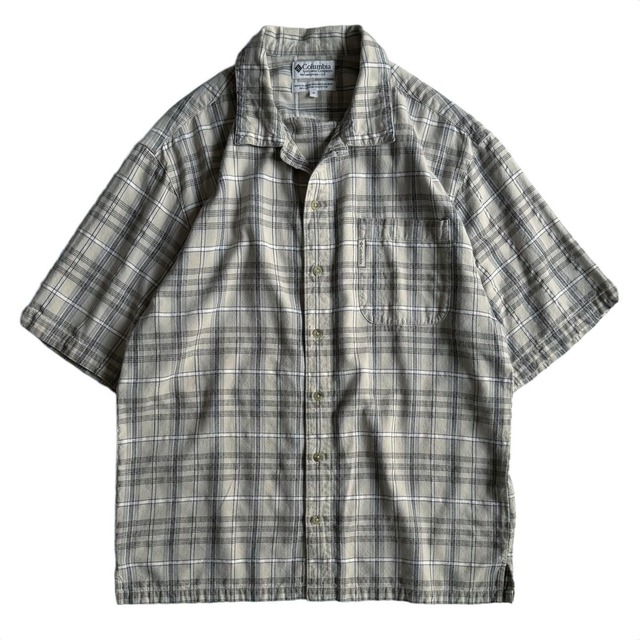 Columbia open collar shirt