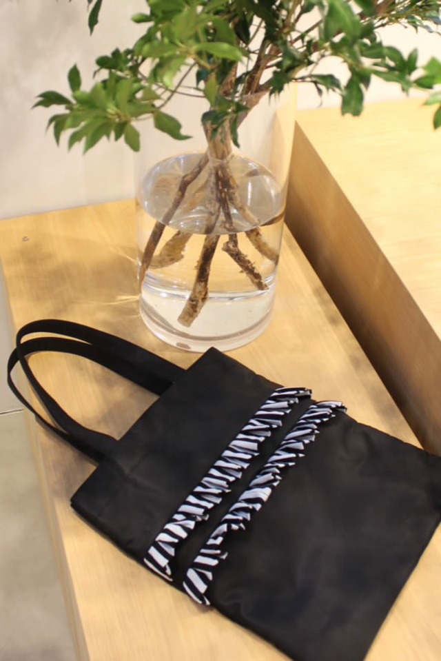 FLICKA別注BORDERS at BALCONY  ボーダーズアットバルコニー　ボーダーフリルトートBORDER FRILL TOTE