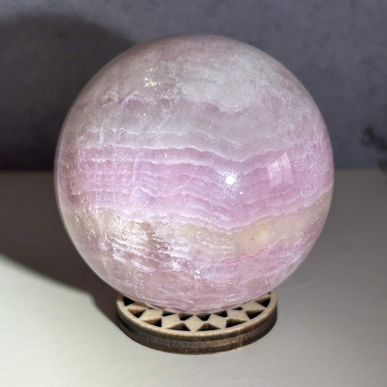 ピンクシルキーフローライト スフィア