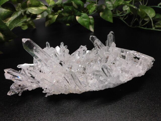 【送料無料】【最高品質】コロンビア サンタンデール産水晶クラスター  no.5