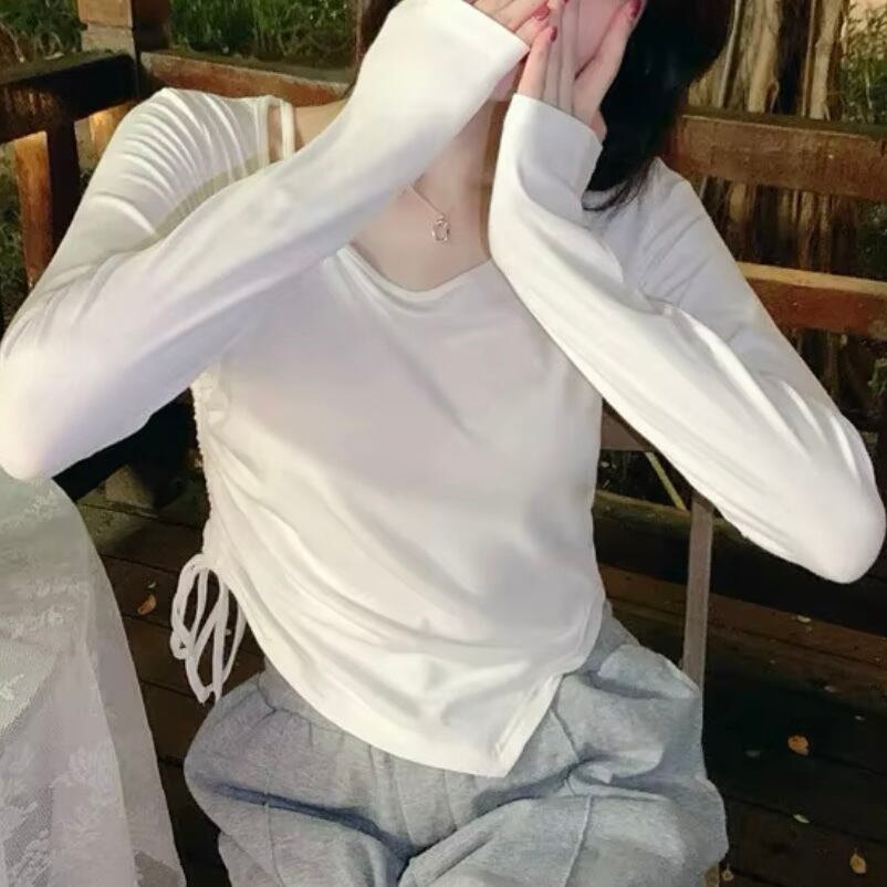 レイヤー風シャーリングロングTシャツ