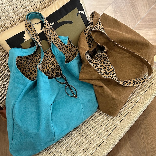 glacier blue suede tote bag oversized shoulder handbag exclusive design(2color)＜b1645＞