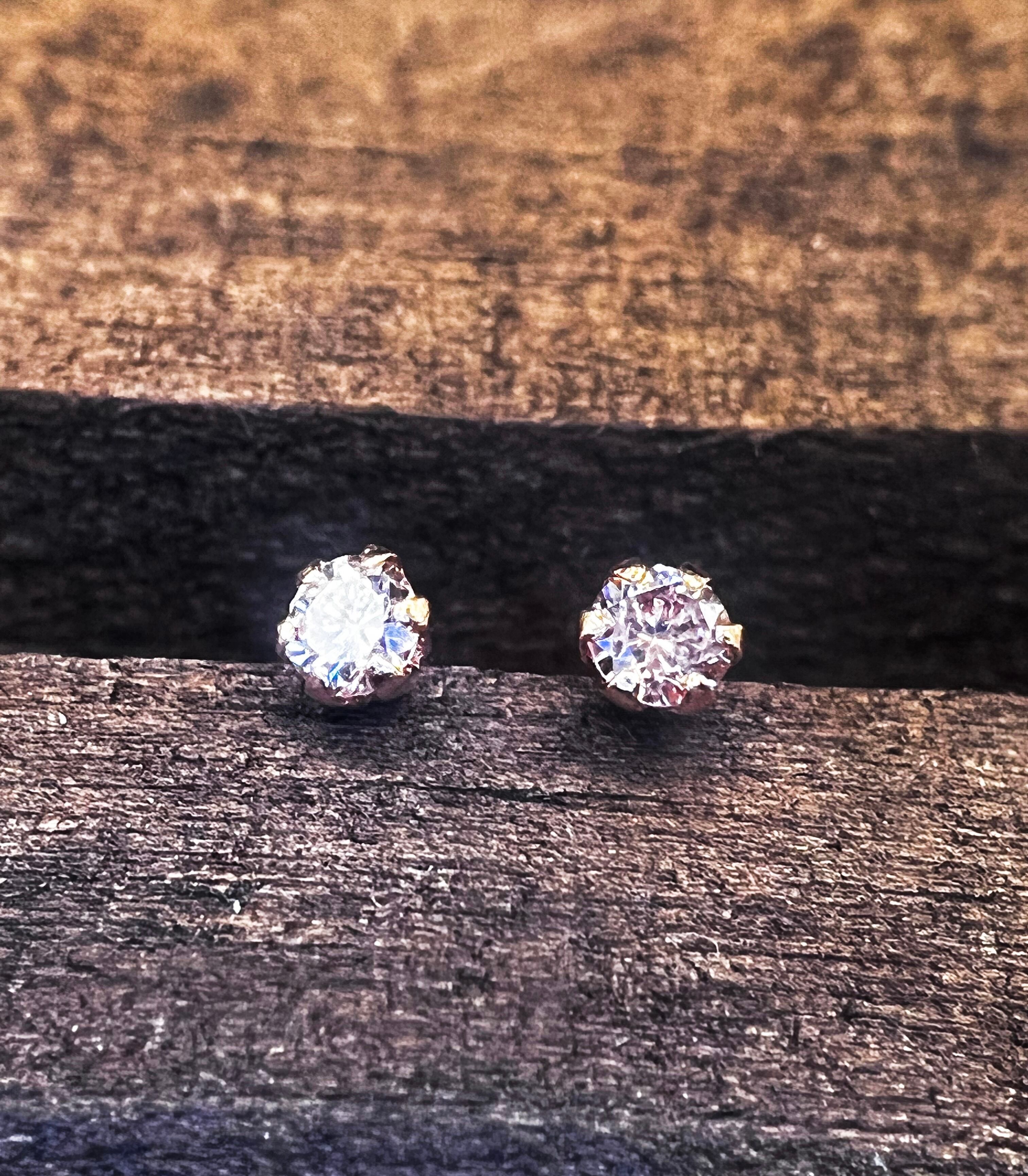 希少 ファンシーダークピンクダイヤモンド 0.1ct ピアス K18PG | Elu ...