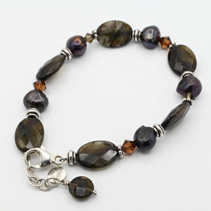 PRO TREK ブラック金属リンクブレスレット Labradorite / Black Mother Of Pearl Beads Link Bracelet / Denmark