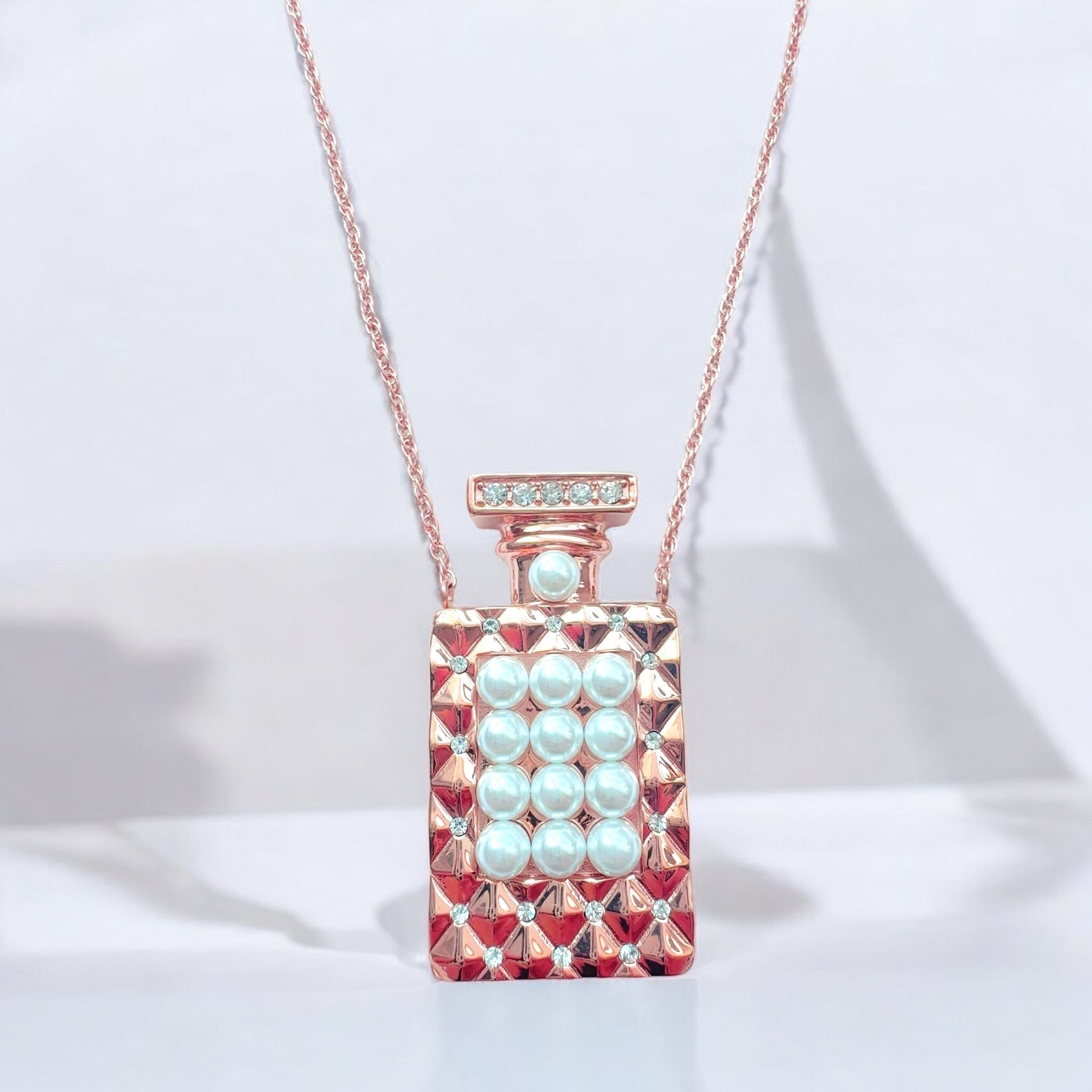 312 魂を浄化し幸せなお金を手に入れる パルファムボトル パール  