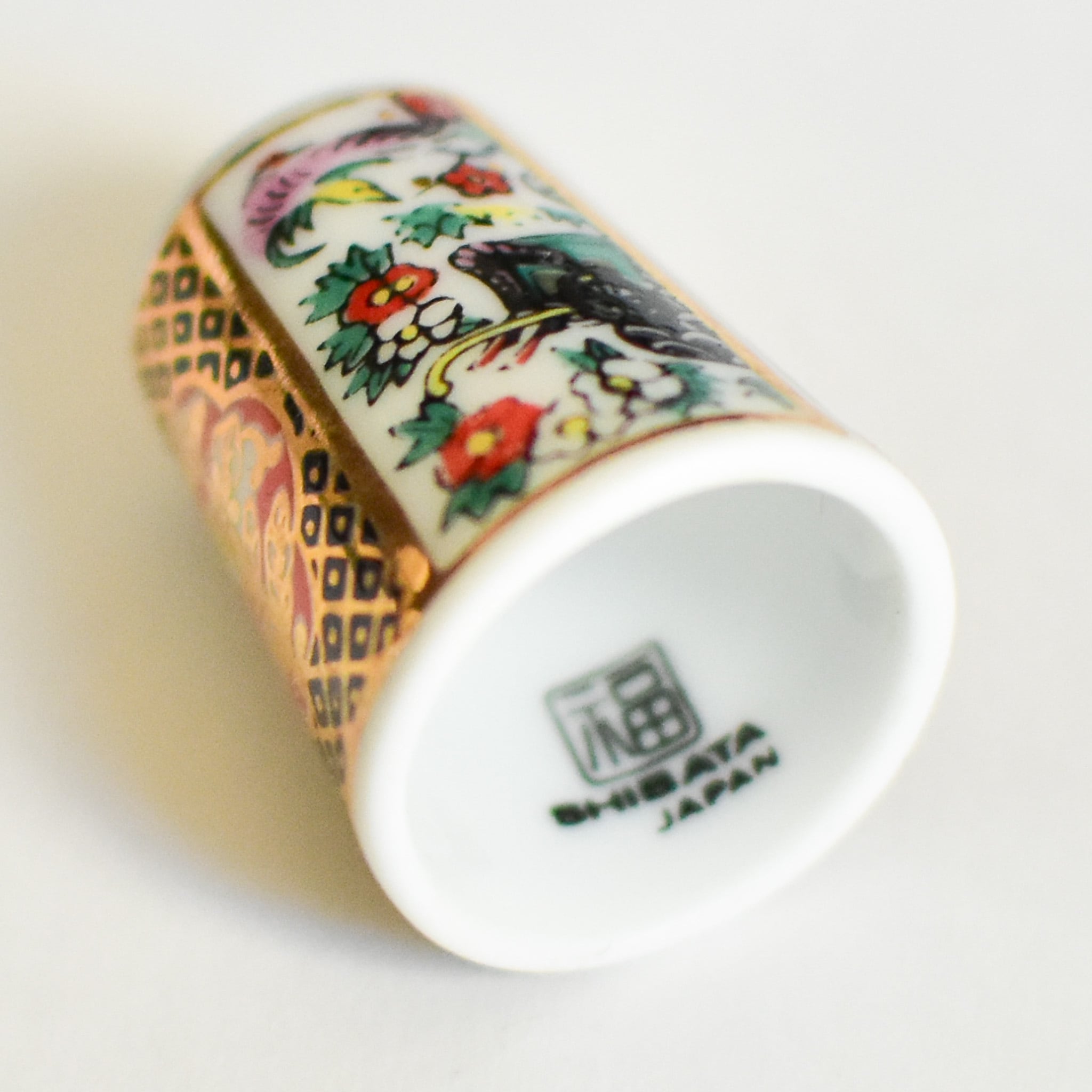 ヴィンテージ シンブル 指抜き 日本製 里帰り | チェコガラスボタン