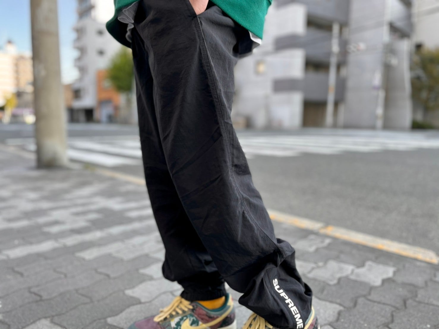 Supreme Warm Up Pant Sサイズ3着用回数はどの程度ですか - その他