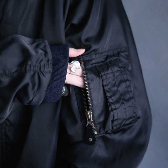 "black×orange" reversible design MA-1bomber jacket