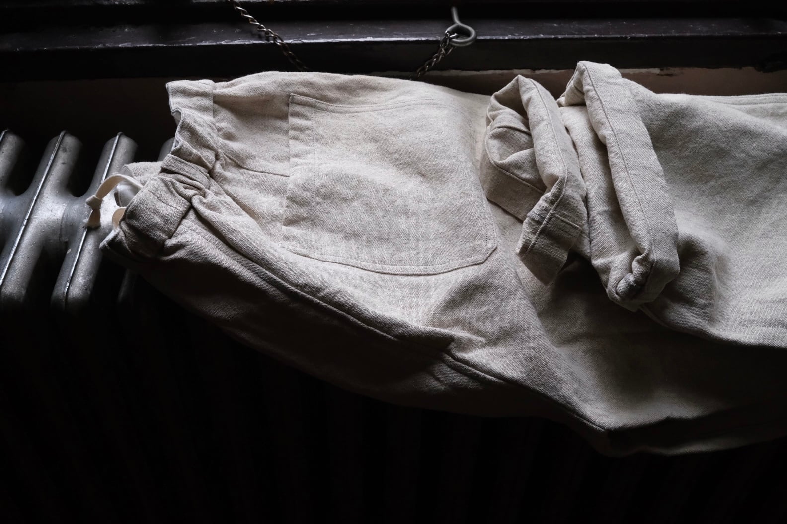 MITTAN ( ミタン / ミッタン )  亜麻苧麻( あまちょま )ワイドパンツ  PT-92生成  / 国内紡績の麻混紡糸使用 日本製