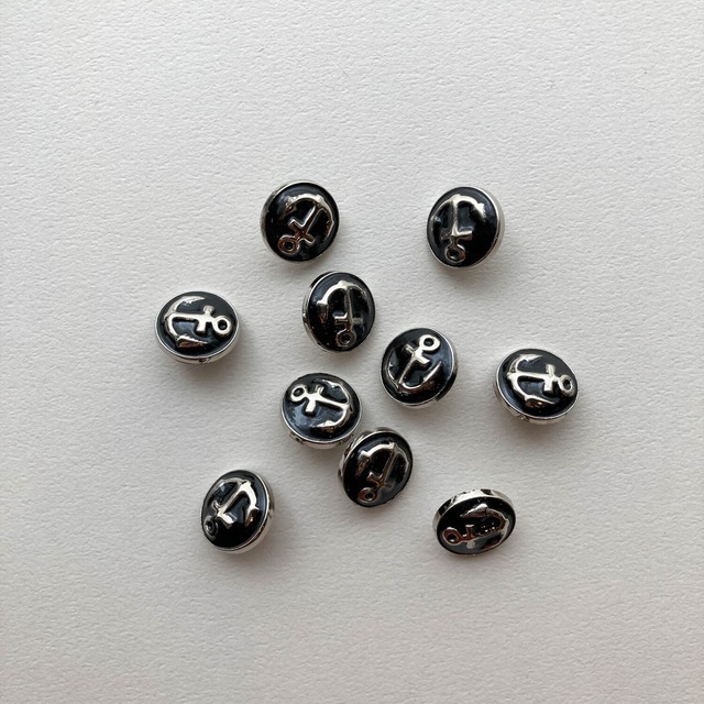 錨モチーフ黒ボタンS（15mm）