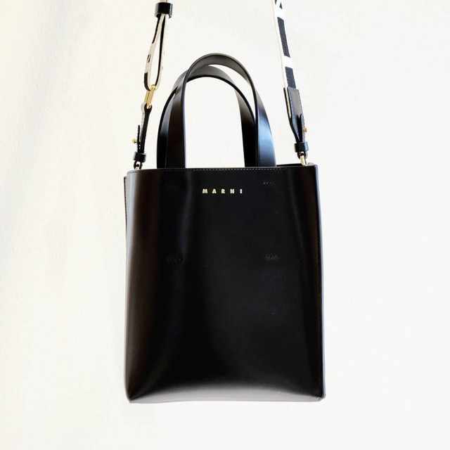 MARNI　Museoハンドバッグ