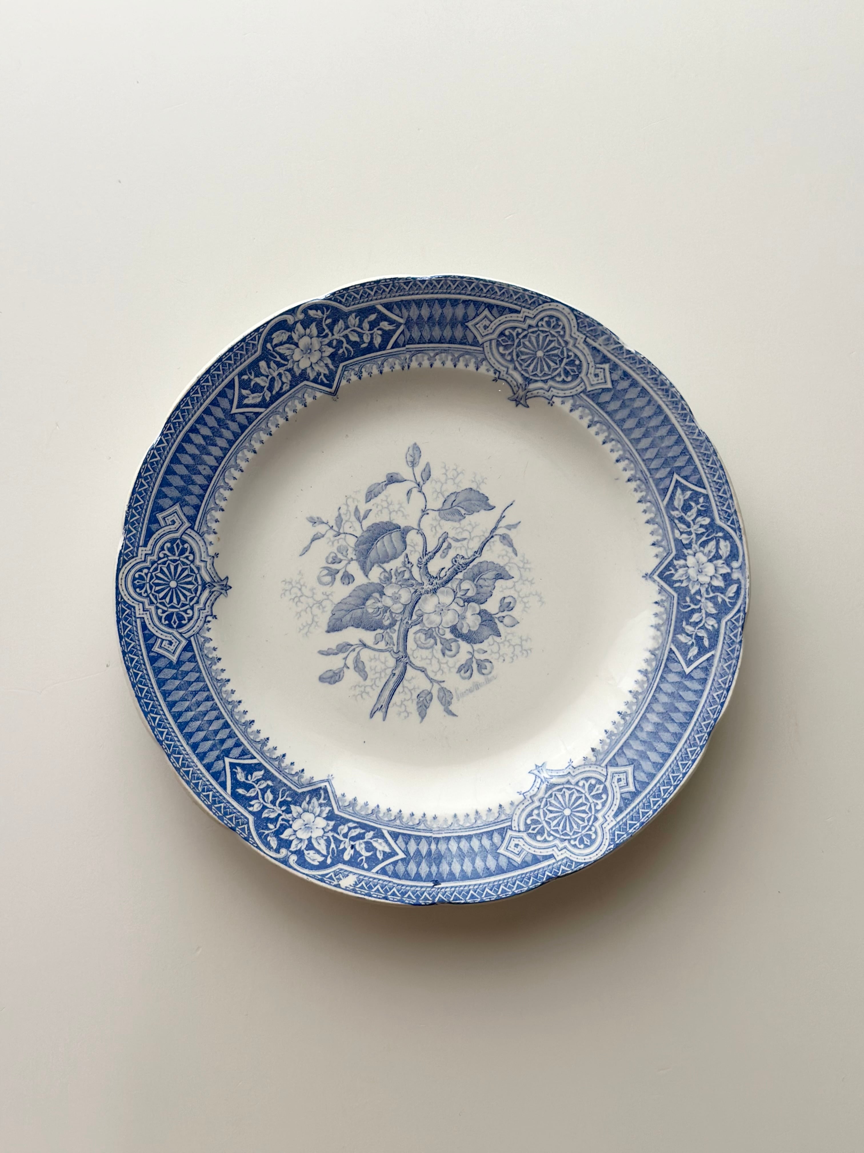 Pexonne ペクソンヌ / 青の草花の平皿プレート | VIRON antique