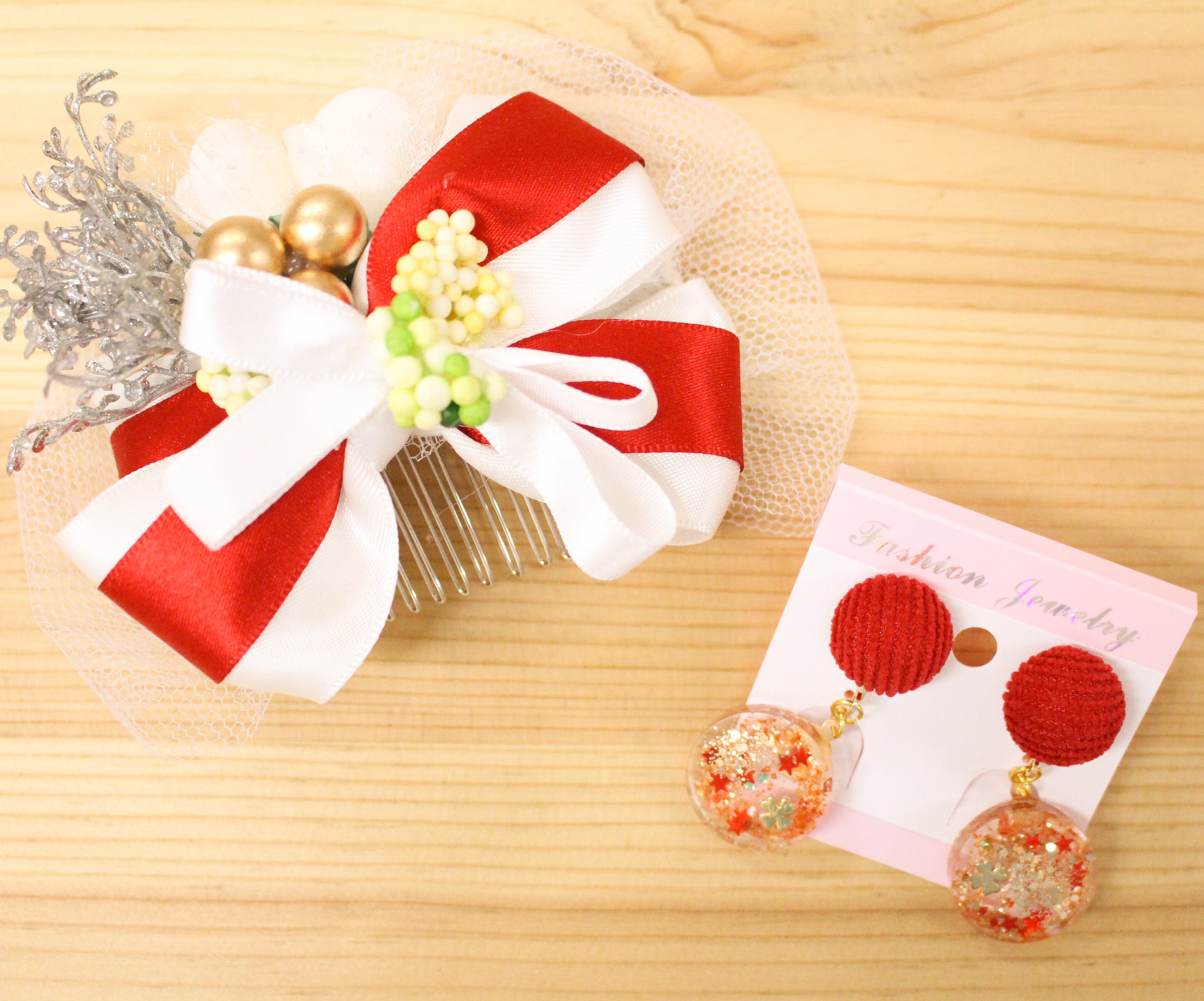 クリスマスヘアアクセサリー イヤリングセット 白 赤 Mimifruits