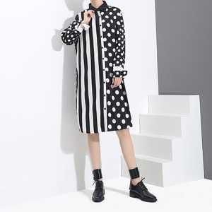 【ママ服】 モノトーン シャツワンピ 長袖 ボーダー ストライプ ひざ丈 ミディ丈 モード 個性的 ワンピース 可愛い 秋冬 春