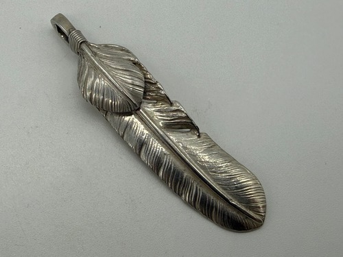 美品　上銀特大フェザー左　現行12.23g