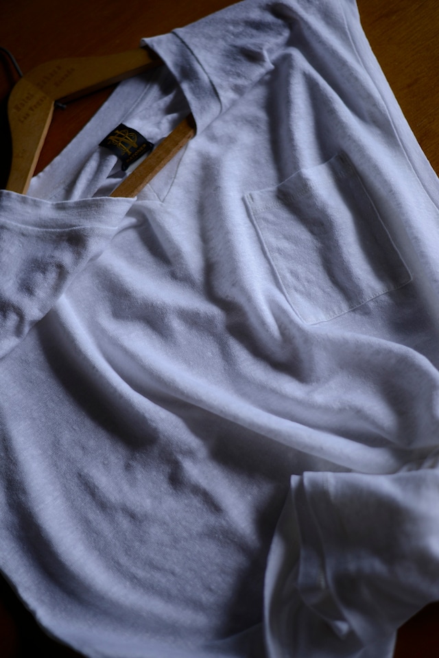BATONER / Exclusive linen V neck no sleeve pk tee (White)