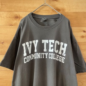 【GILDAN】カレッジ アイビー・テック・コミュニティ大学  プリント Tシャツ XL ビッグサイズ US古着