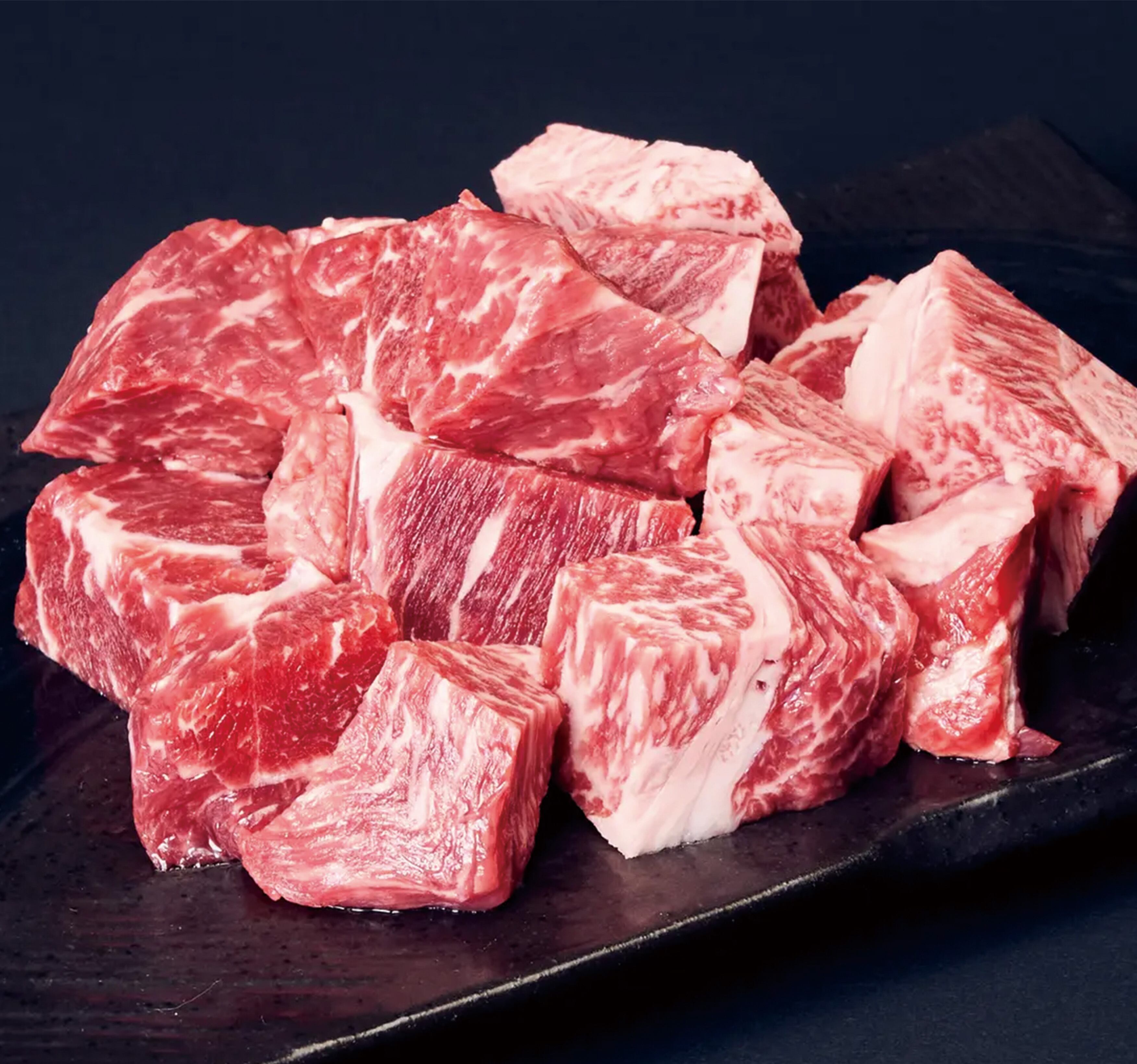 《送料無料》サイコロステーキ 200g 鉄板焼き屋でも大絶賛!和牛オリンピック日本一の農場からお届け