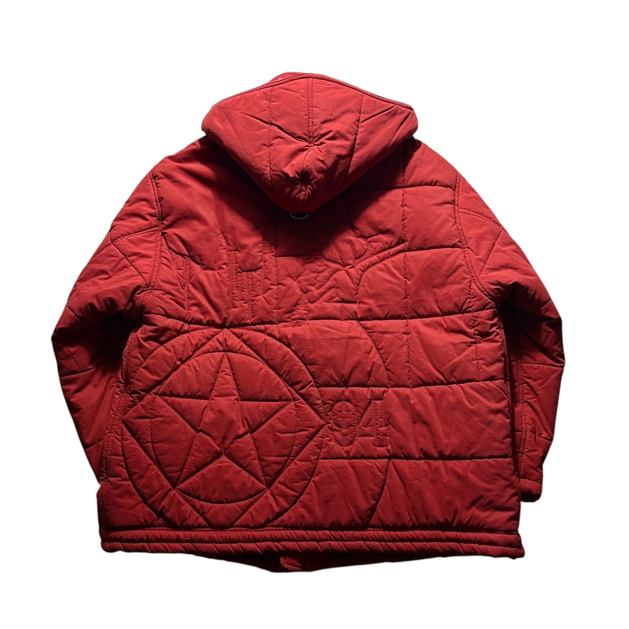 vintage ICEBERG decorative padding jacket “Bugs Bunny”