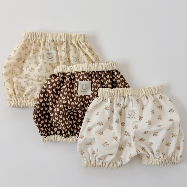 かぼちゃパンツ（ heart ）/ ハンドメイド ブルマ ベビー 赤ちゃん 韓国生地