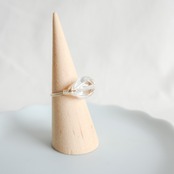 水晶　だえん　シルバーの指輪
