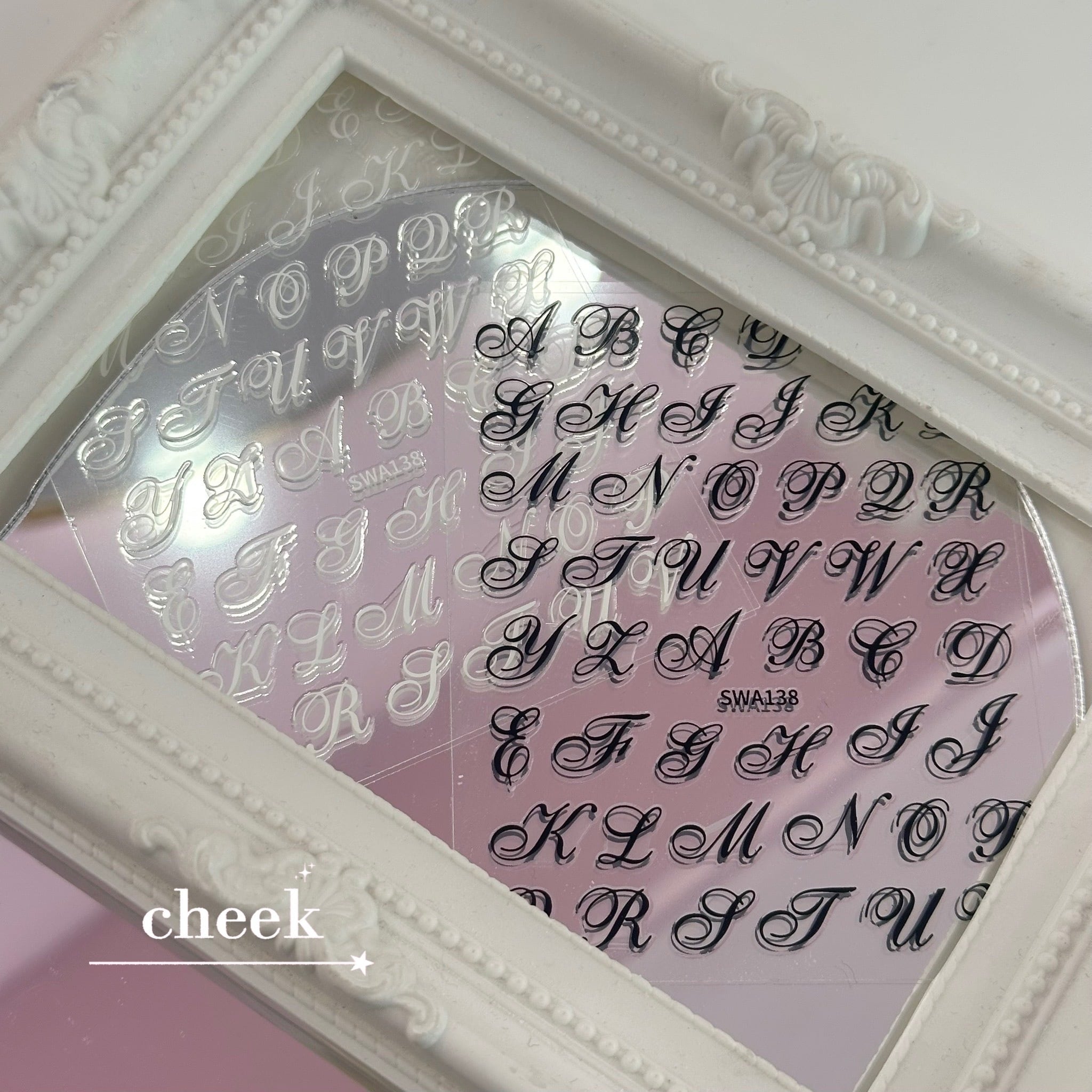 ネイルシール イニシャル 筆記体 大 1枚 | cheekgel