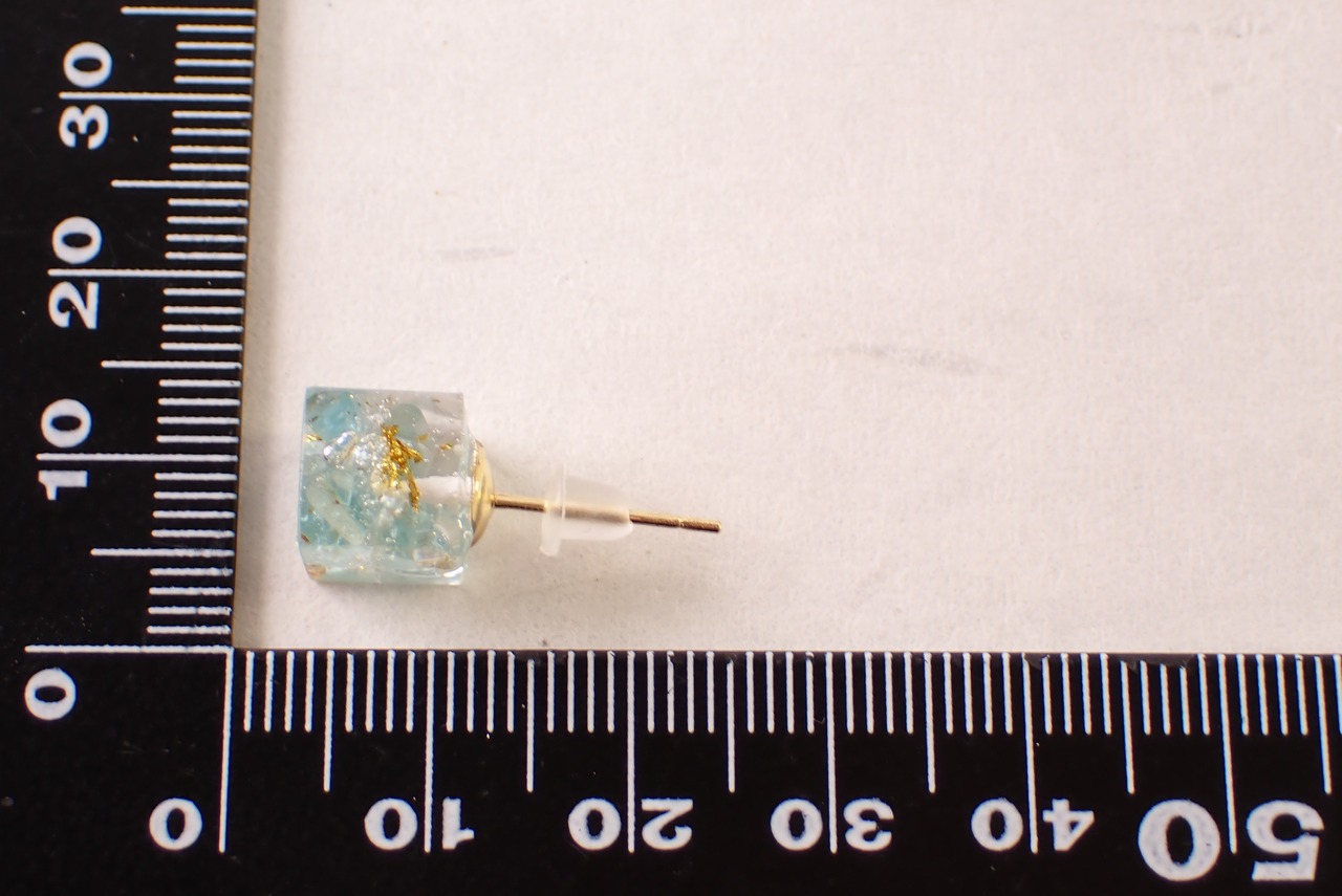 【定期便利用者様限定】アパタイトレジンピアス　 [D11‐215]